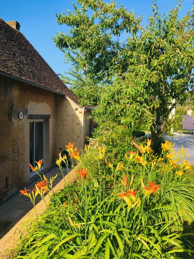 Les Couleurs Du Verger Beaumont-les-Autels Buitenkant foto