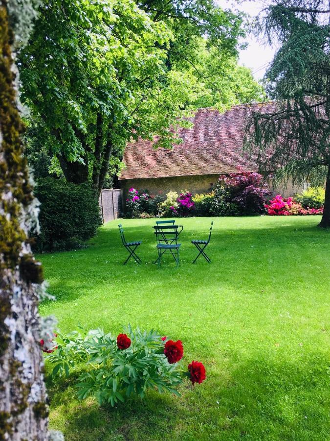 Les Couleurs Du Verger Beaumont-les-Autels Buitenkant foto